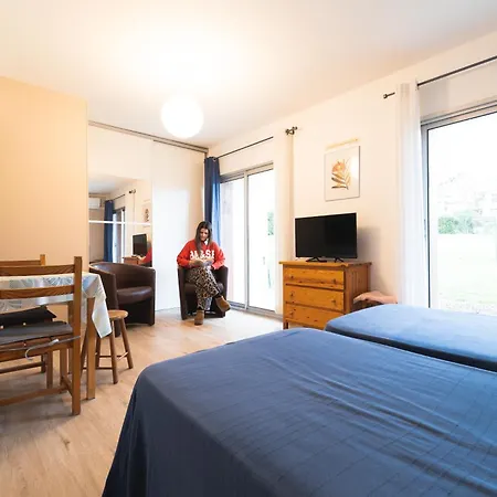 Les Mimosas - App 05 - Cosy Rdc